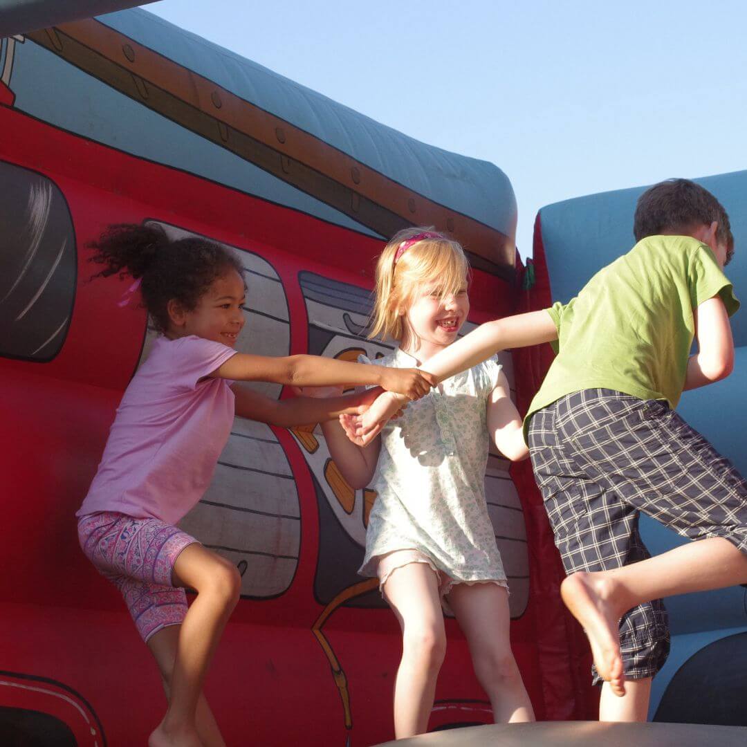 Hüpfburg "Feuerwehr"