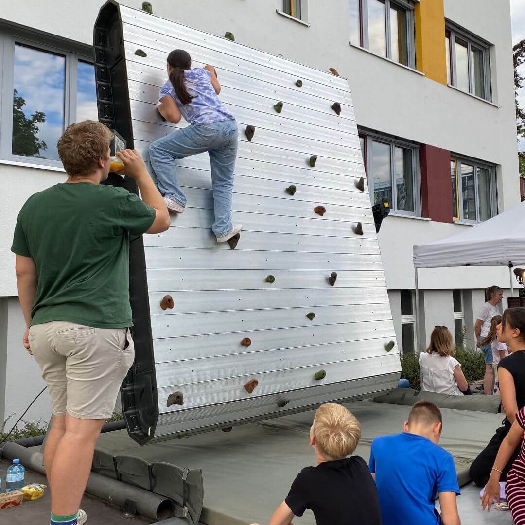 Endlos Kletterwand