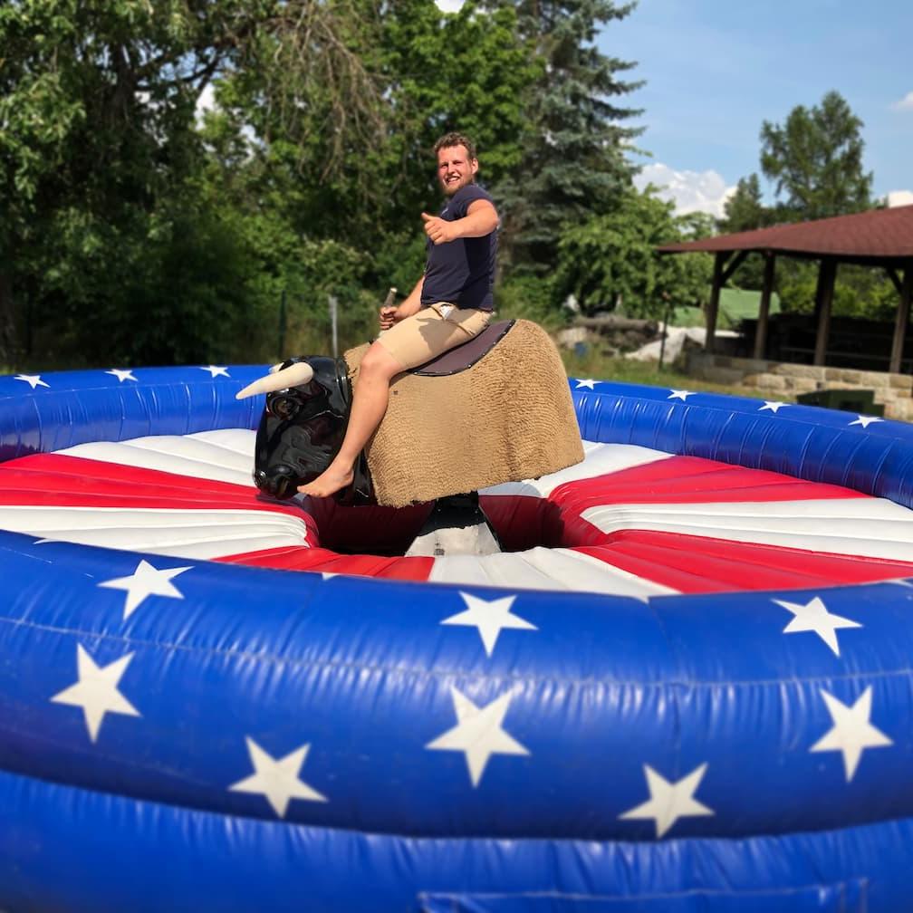 Rodeo Bullriding